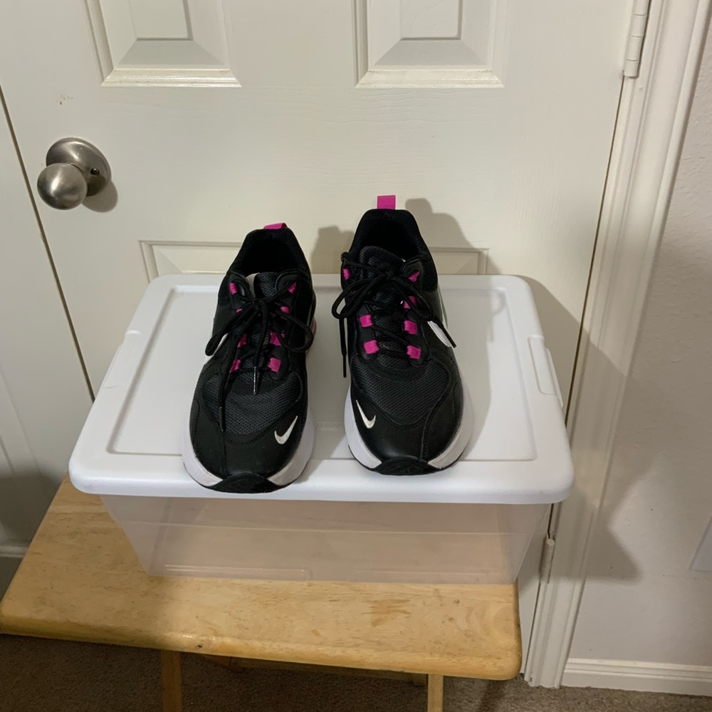 Nike Wmns Air Max Verona